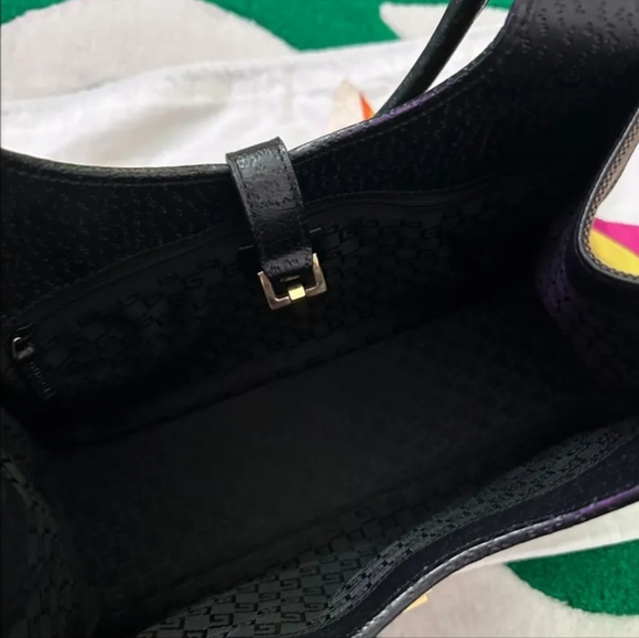 Gucci Jackie Bardot Shoulder Bag - Picture 3 of 11